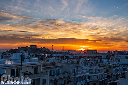Photo : Coucher de soleil au-dessus d'Athènes et l'acropole, Grèce