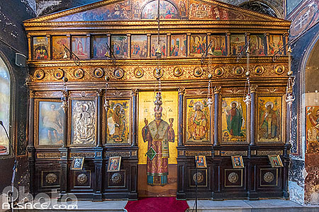 Photo : Eglise byzantine d'Agios Nikolaos Ragava dans le quartier de Plaka connue pour être la plus ancienne d'Athènes, Athènes, Grèce