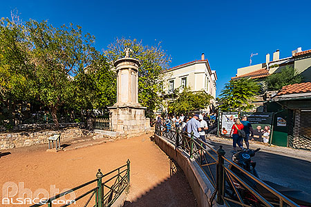 Photo : Monument de Lysicrate dans le quartier de Plaka, Athènes, Grèce