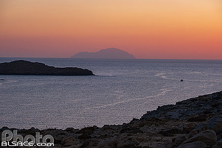 Photo : Ile de Sifnos au crépusucule, Archipel des Cyclades, Grèce
