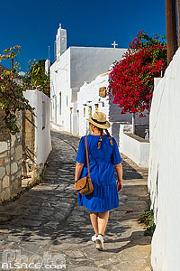 Photo : Village d'Artémonas sur l'île de Sifnos, Archipel des Cyclades, Grèce, Égée-Méridionale, Grèce