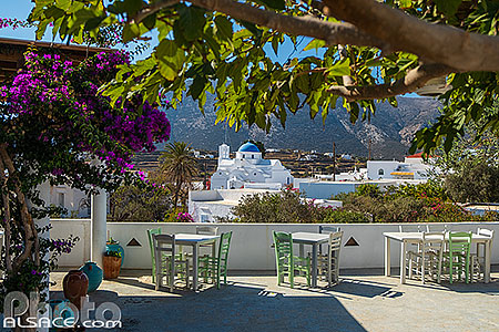 Photo : Village d'Artémonas sur l'île de Sifnos, Archipel des Cyclades, Grèce, Égée-Méridionale, Grèce