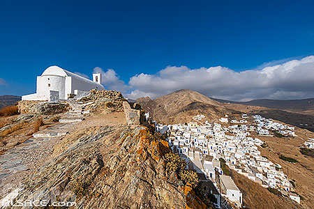 Photo : Village de Chora (ou Sérifos) sur l'île de Sérifos, Archipel des Cyclades, Grèce