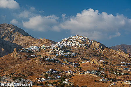 Photo : Village de Chora (ou Sérifos) sur l'île de Sérifos, Archipel des Cyclades, Grèce